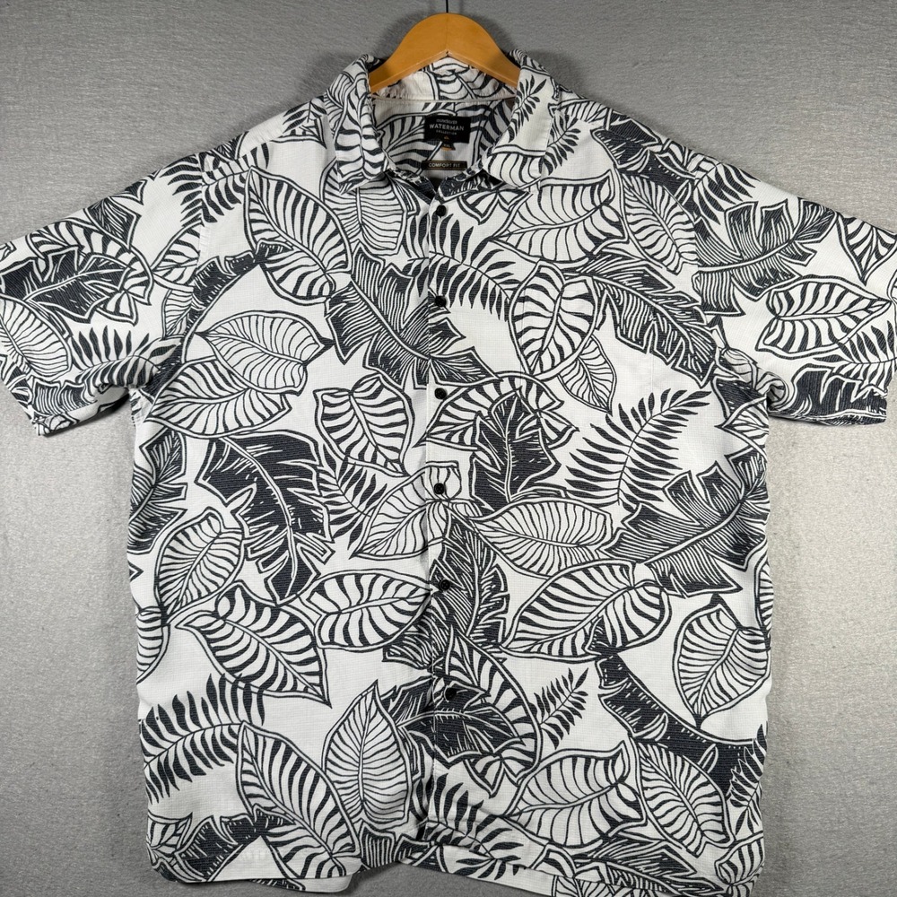 Quiksilver Waterman XXL Comfort Fit Black White Tropical Leaf Button Up Shirt
